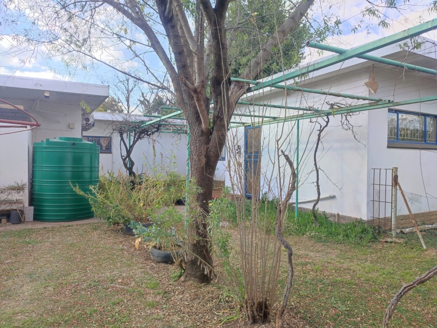 7 Bedroom Property for Sale in Lichtenburg North West